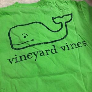 Vineyard Vines T-shirt